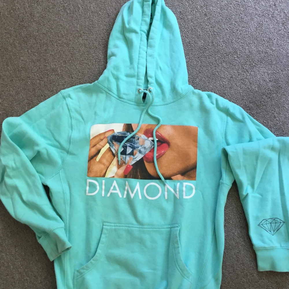 Hooded Sweatshirt Diamond
